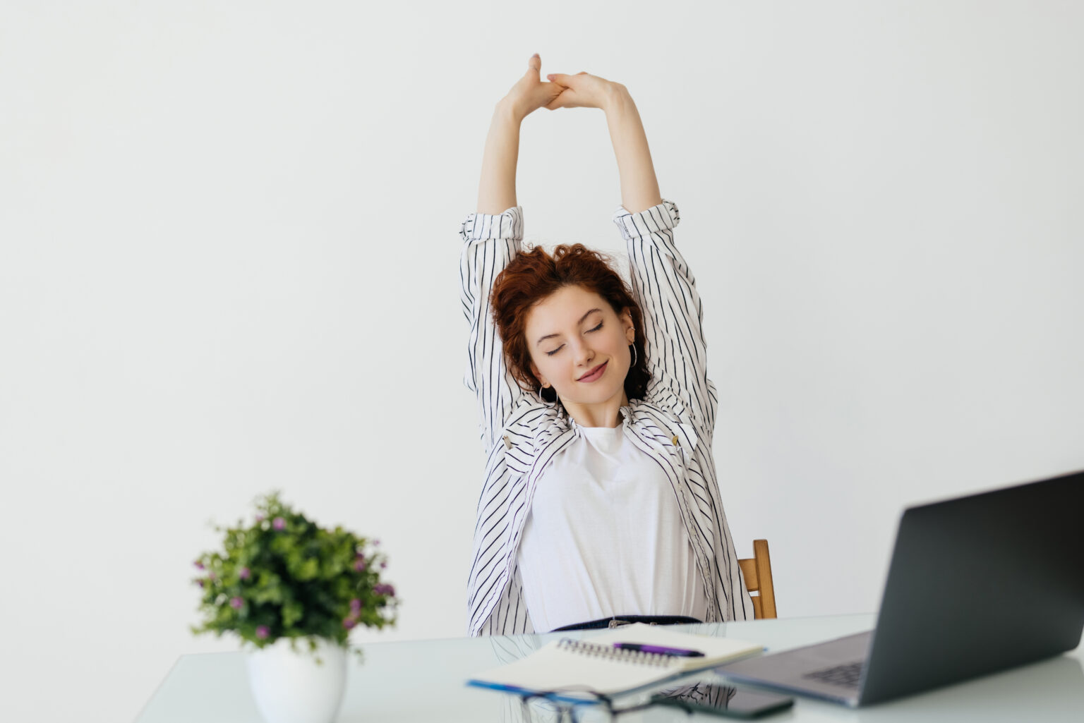 5-dicas-de-alongamentos-simples-para-fazer-no-trabalho